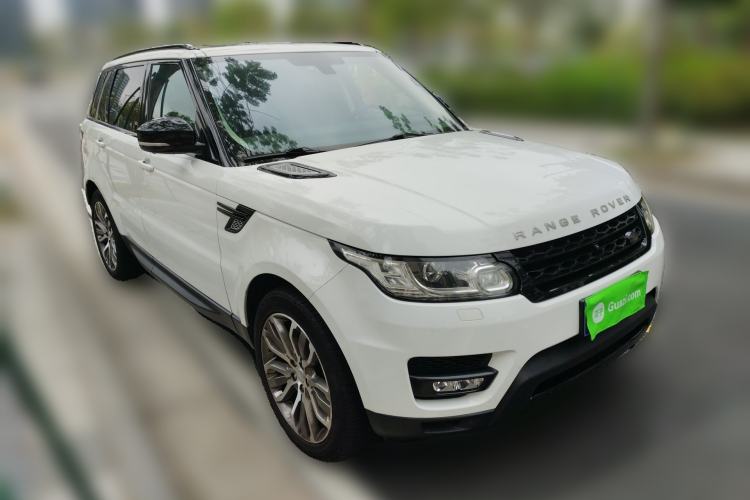 Used Land Rover Range Sport 2014 3.0 SC V6 HSE DYNAMIC Front Right 45 Deg