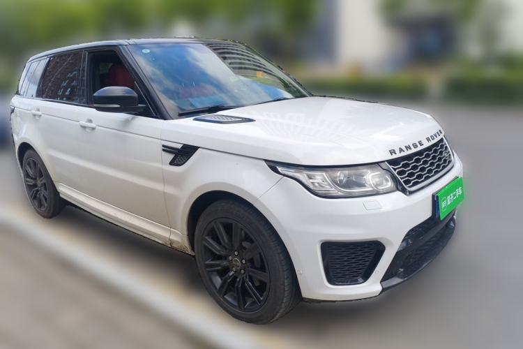 Used Land Rover Range Sport 2014 3.0 SC V6 HSE DYNAMIC Front Right 45 Deg