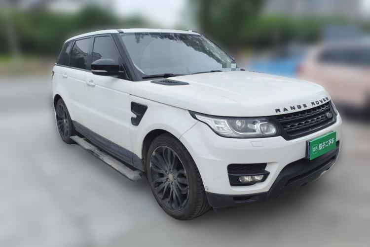 Used Land Rover Range Sport 2014 3.0 SC V6 HSE DYNAMIC Front Right 45 Deg