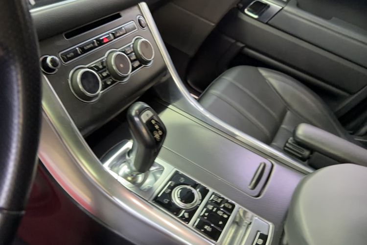 Used Land Rover Range Sport 2014 3.0 SC V6 HSE DYNAMIC Gear Lever