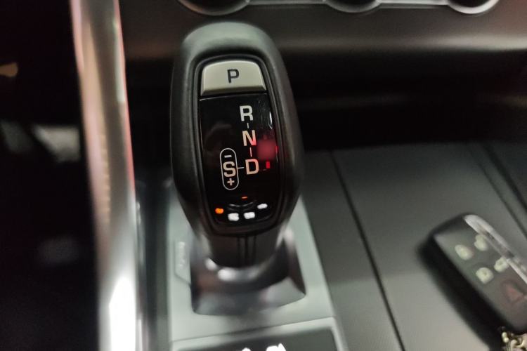 Used Land Rover Range Sport 2014 3.0 SC V6 HSE DYNAMIC Gear Lever