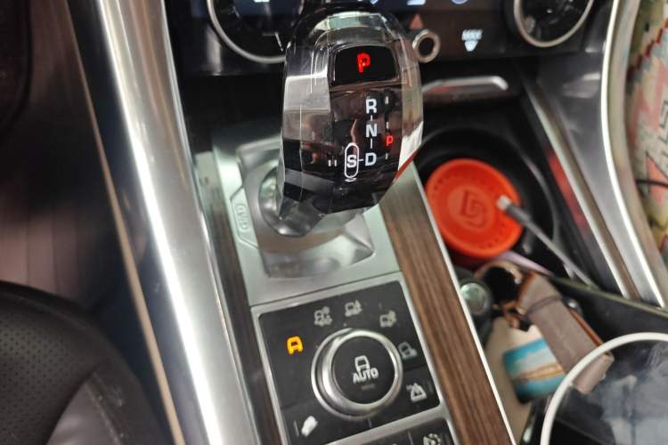 Used Land Rover Range Sport  Gear Lever