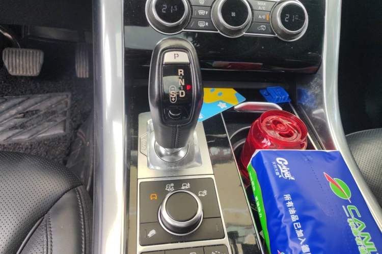 Used Land Rover Range Sport 2014 3.0 SC V6 HSE Gear Lever