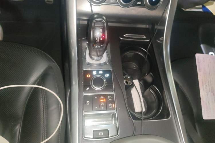 Used Land Rover Range Sport 2014 3.0 SC V6 HSE DYNAMIC Gear Lever