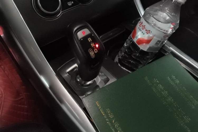 Used Land Rover Range Sport 2014 3.0 SC V6 HSE DYNAMIC Gear Lever