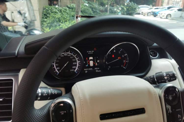 Used Land Rover Range Sport  Instrument Cluster