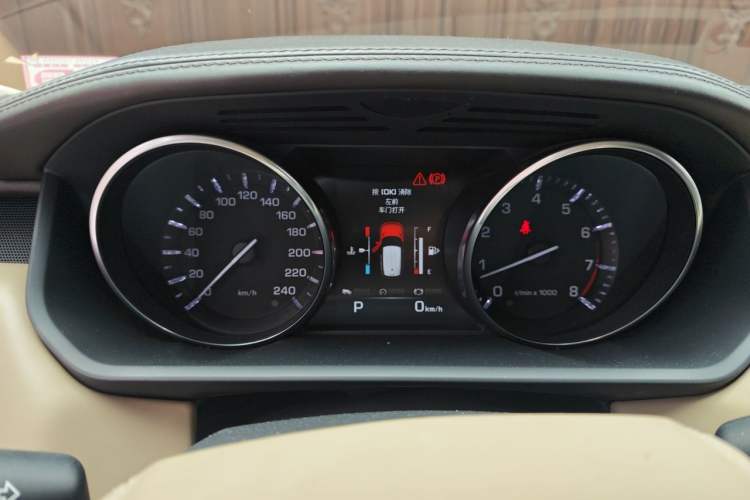 Used Land Rover Range Sport 2014 3.0 SC V6 HSE Instrument Cluster