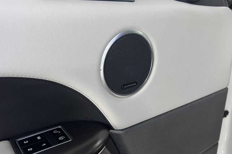 Used Land Rover Range Sport 2014 3.0 SC V6 HSE DYNAMIC Interior 1