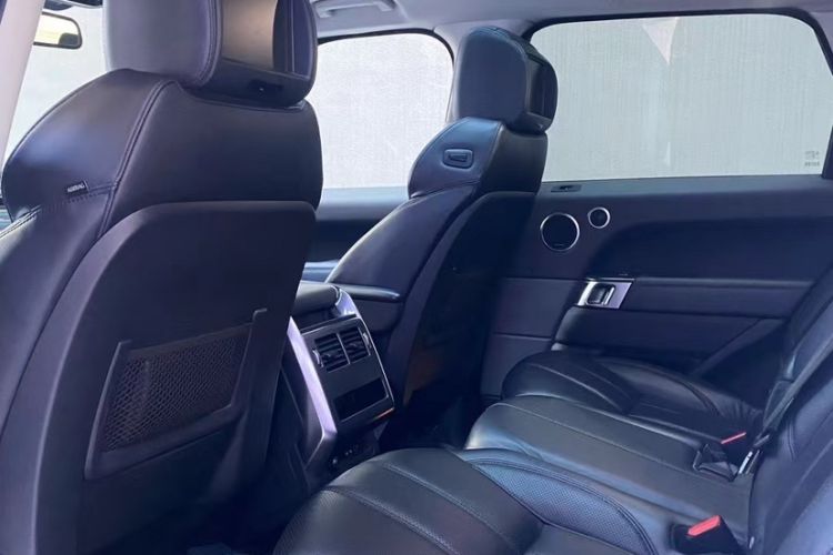 Used Land Rover Range Sport 2014 3.0 SC V6 HSE DYNAMIC Interior 3