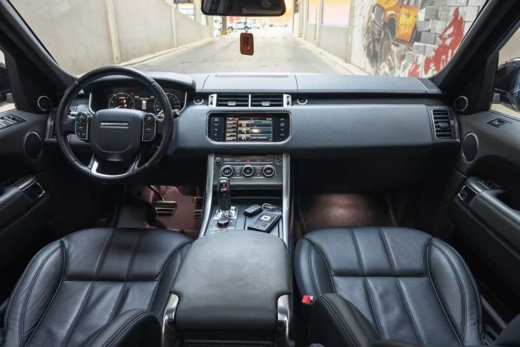 Used Land Rover Range Sport 2014 3.0 SC V6 HSE DYNAMIC Interior 3