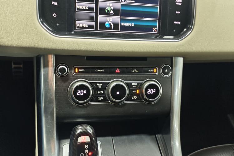 Used Land Rover Range Sport 2014 3.0 SC V6 HSE DYNAMIC Interior 3