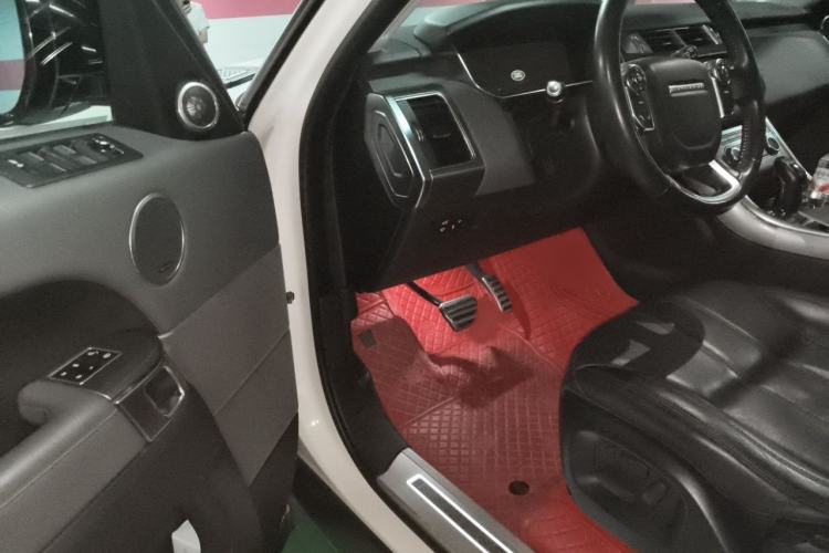 Used Land Rover Range Sport 2014 3.0 SC V6 HSE DYNAMIC Interior 3