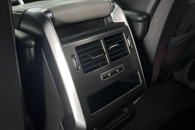 Used Land Rover Range Sport 2014 3.0 SC V6 HSE DYNAMIC Interior 4