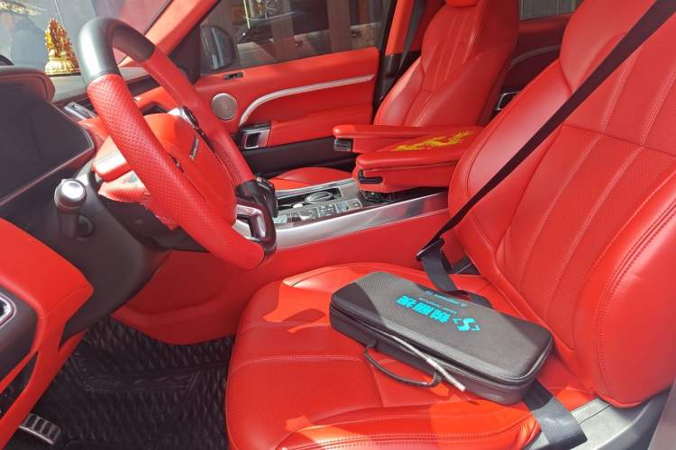 Used Land Rover Range Sport 2014 3.0 SC V6 HSE DYNAMIC Left Front Seat