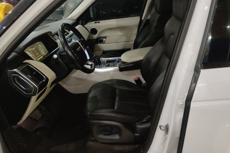 Used Land Rover Range Sport 2014 3.0 SC V6 HSE Left Front Seat