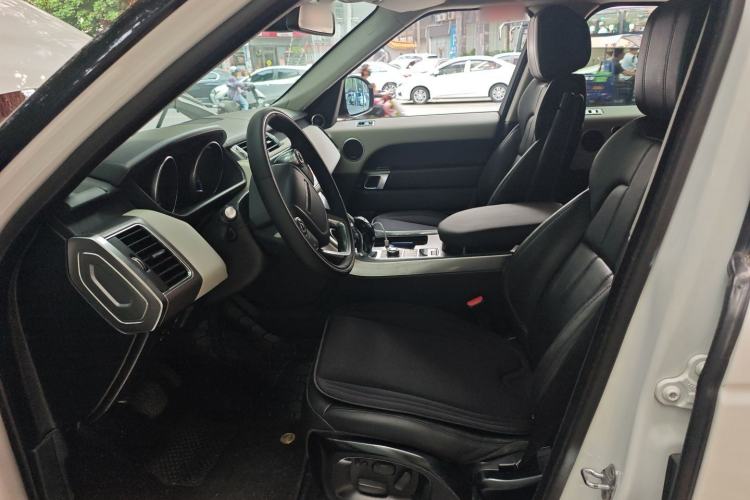 Used Land Rover Range Sport 2014 3.0 SC V6 HSE Left Front Seat