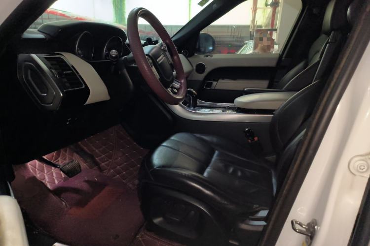 Used Land Rover Range Sport 2014 3.0 SC V6 HSE Left Front Seat