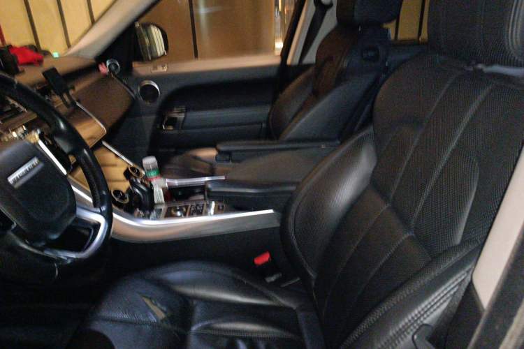 Used Land Rover Range Sport 2014 3.0 SC V6 HSE DYNAMIC Left Front Seat