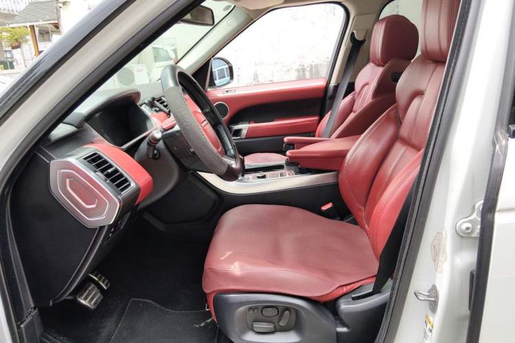 Used Land Rover Range Sport 2014 3.0 SC V6 HSE DYNAMIC Left Front Seat