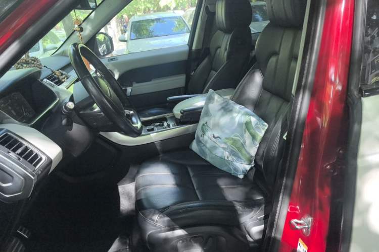 Used Land Rover Range Sport 2014 3.0 SC V6 HSE DYNAMIC Left Front Seat
