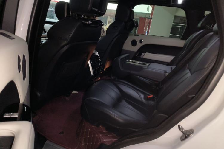Used Land Rover Range Sport 2014 3.0 SC V6 HSE Left Rear Seat