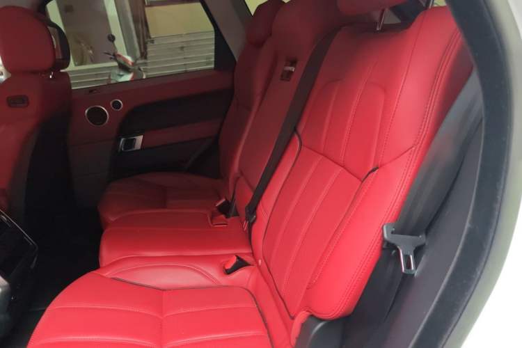 Used Land Rover Range Sport 2014 3.0 SC V6 HSE DYNAMIC Left Rear Seat