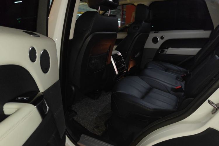 Used Land Rover Range Sport 2014 3.0 SC V6 HSE Left Rear Seat