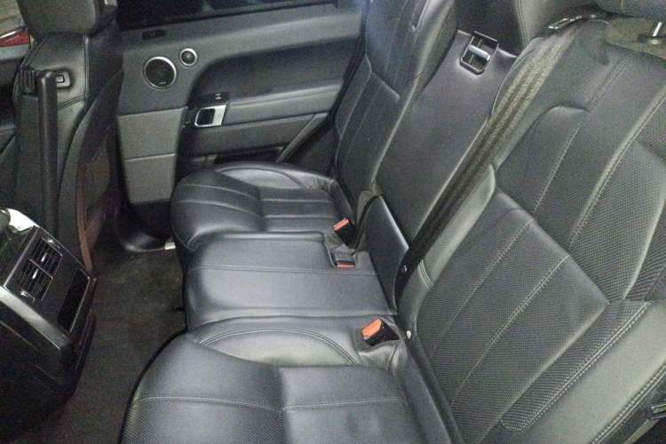 Used Land Rover Range Sport 2014 3.0 SC V6 HSE DYNAMIC Left Rear Seat