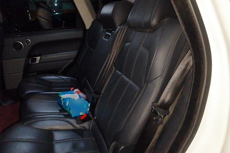 Used Land Rover Range Sport 2014 3.0 SC V6 HSE Left Rear Seat
