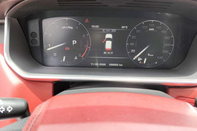 Used Land Rover Range Sport 2014 3.0 SC V6 HSE DYNAMIC Odometer Close Up