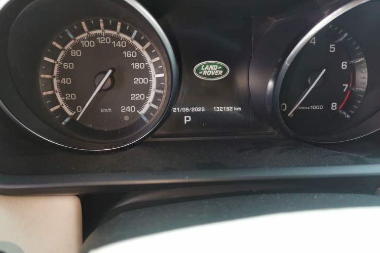 Used Land Rover Range Sport  Odometer Close Up