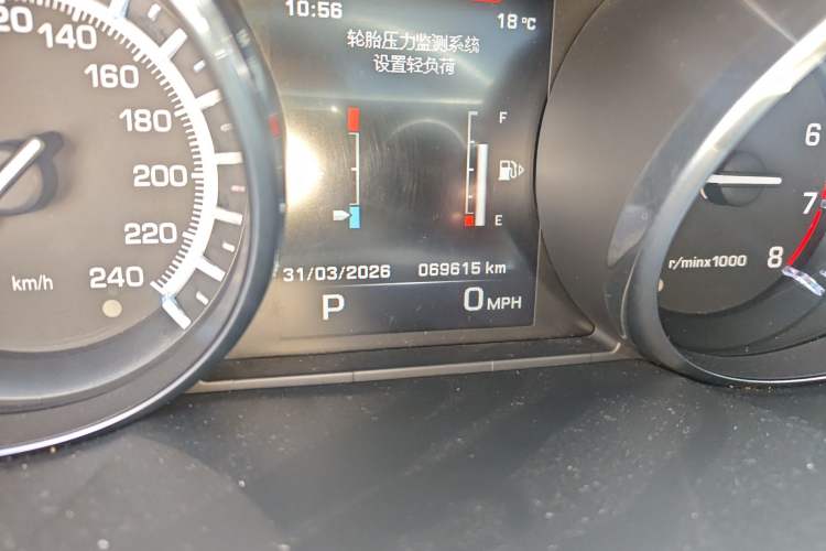 Used Land Rover Range Sport 2014 3.0T V6 Gasoline Version U.S. Specification Odometer Close Up
