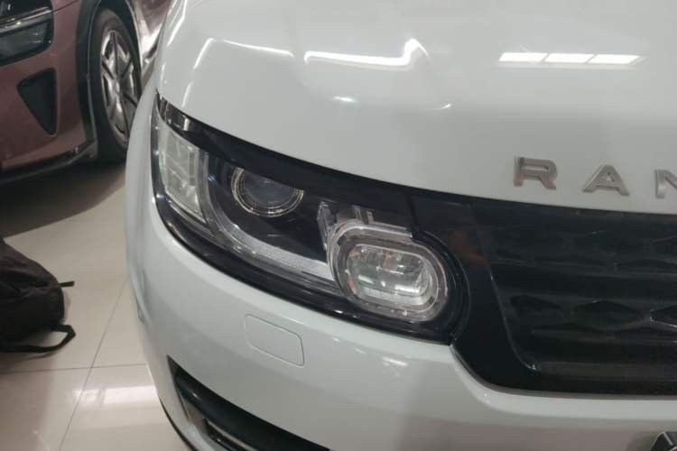 Used Land Rover Range Sport 2014 3.0 SC V6 HSE DYNAMIC Right Front Headlight