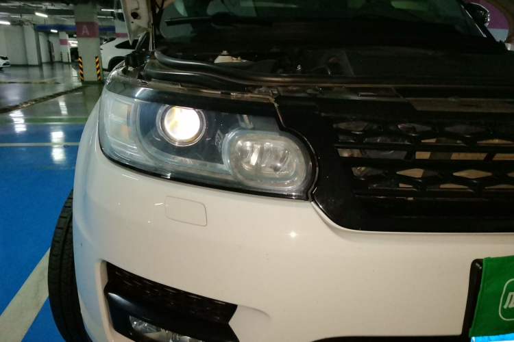 Used Land Rover Range Sport 2014 3.0 SC V6 HSE DYNAMIC Right Front Headlight