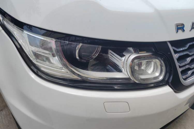 Used Land Rover Range Sport 2014 3.0 SC V6 HSE Right Front Headlight