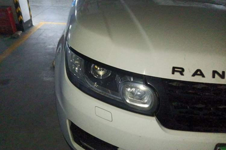 Used Land Rover Range Sport 2014 3.0 SC V6 HSE Right Front Headlight