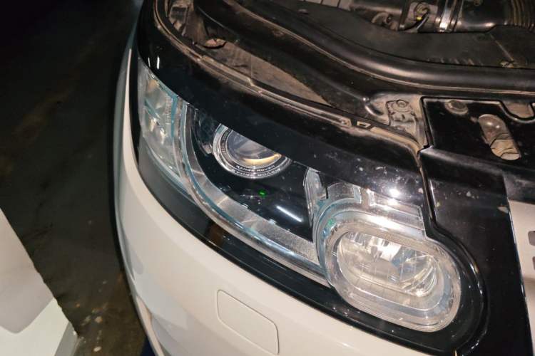 Used Land Rover Range Sport 2014 3.0 SC V6 HSE Right Front Headlight