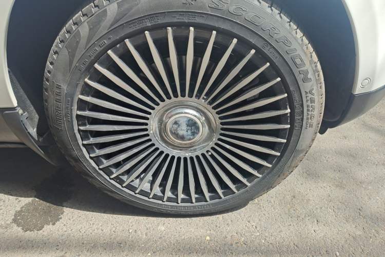 Used Land Rover Range Sport 2014 3.0 SC V6 HSE DYNAMIC Right Front Wheel Hub
