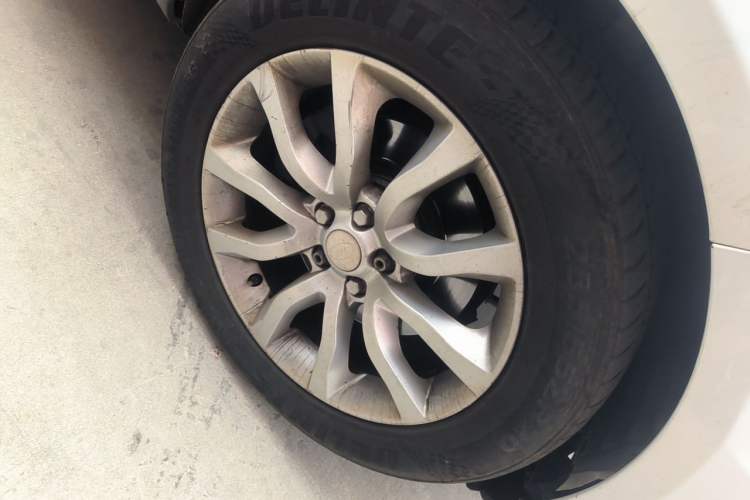 Used Land Rover Range Sport 2014 3.0 SC V6 HSE Right Front Wheel Hub
