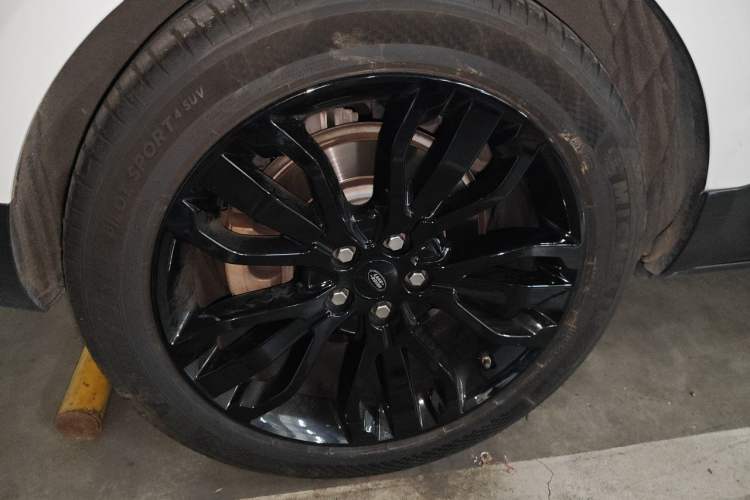 Used Land Rover Range Sport 2014 3.0 SC V6 HSE DYNAMIC Right Front Wheel Hub