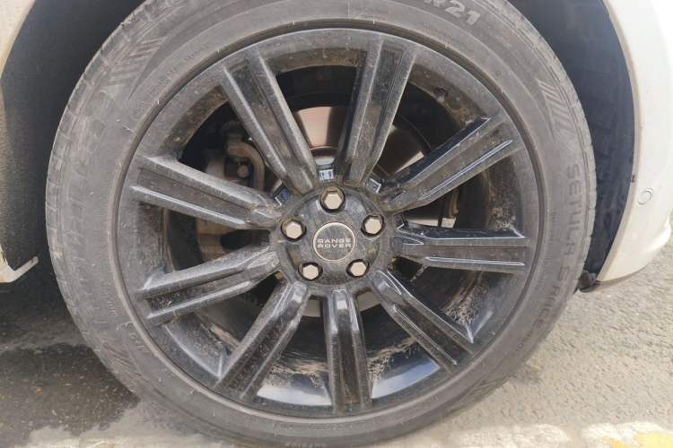 Used Land Rover Range Sport 2014 3.0 SC V6 HSE DYNAMIC Right Front Wheel Hub