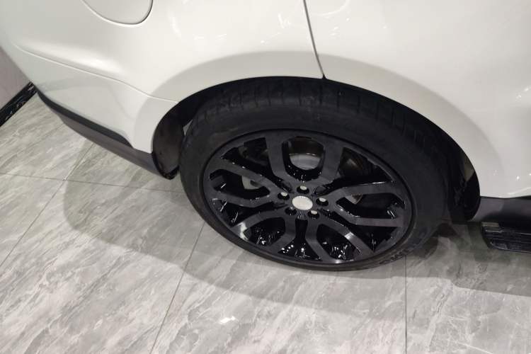 Used Land Rover Range Sport 2014 3.0 V6 SC Gasoline Version HSE Right Rear Wheel Hub