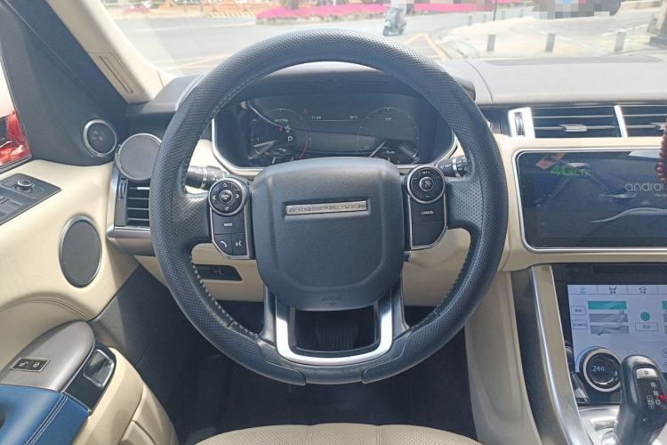 Used Land Rover Range Sport 2014 3.0 SC V6 HSE Steering Wheel