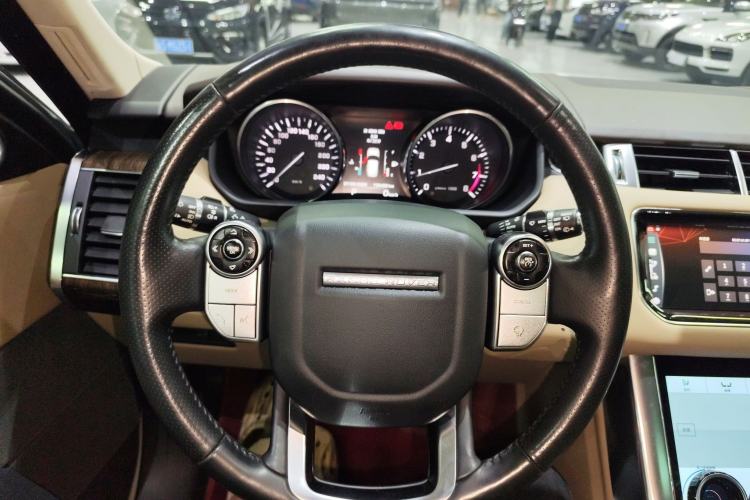 Used Land Rover Range Sport 2014 3.0 V6 SC Gasoline Version HSE Steering Wheel