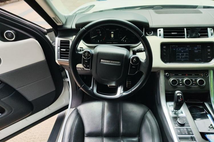 Used Land Rover Range Sport 2014 3.0 SC V6 HSE DYNAMIC Steering Wheel
