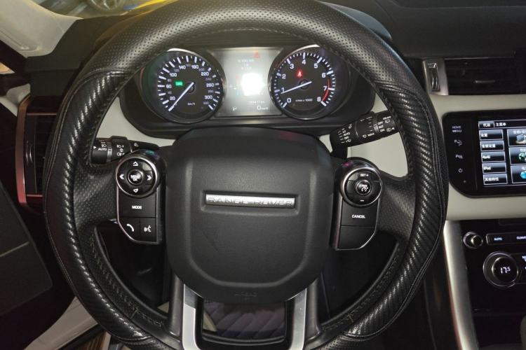 Used Land Rover Range Sport 2014 3.0 SC V6 HSE Steering Wheel