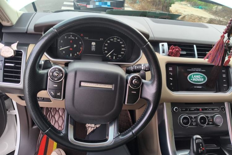 Used Land Rover Range Sport 2014 3.0 SC V6 HSE DYNAMIC Steering Wheel