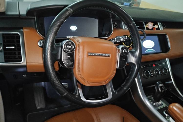 Used Land Rover Range Sport 2014 3.0 SC V6 HSE DYNAMIC Steering Wheel