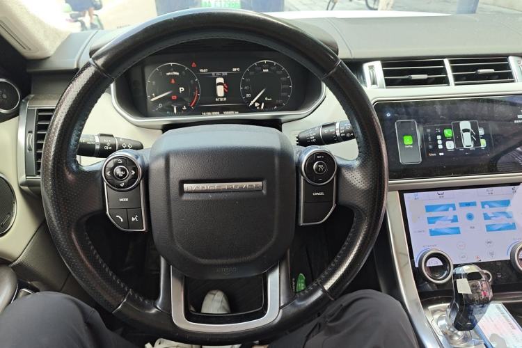 Used Land Rover Range Sport 2014 3.0 SC V6 HSE DYNAMIC Steering Wheel