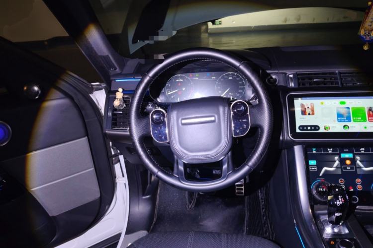 Used Land Rover Range Sport 2014 3.0 SC V6 HSE DYNAMIC Steering Wheel